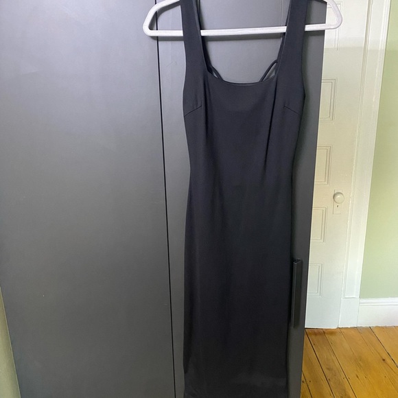 Black Open Back Windsor Dress - Picture 3 of 8